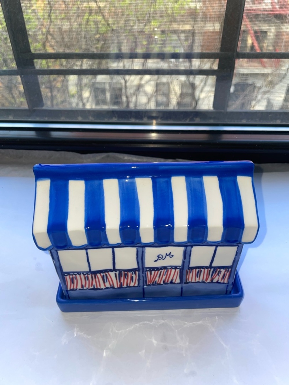 ❤️ Anthropologie Blue & White Ceramic Shopkeeper Butter Dish | NWT - Picture 7 of 11